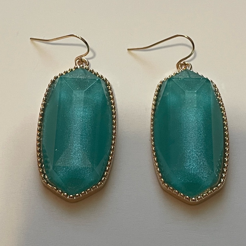 💥NEW ARRIVAL!💥 Mari Rees Earrings